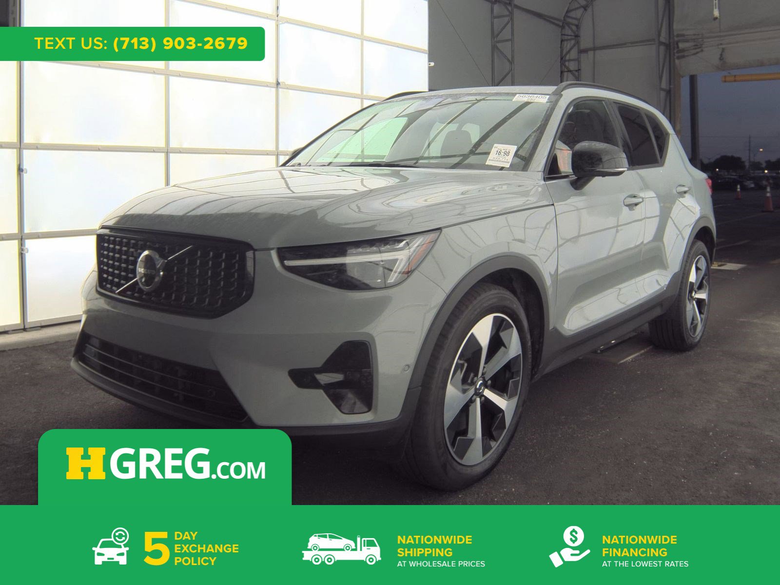 Used 2026 Volvo XC40 B5 Plus AWD/4WD image 1