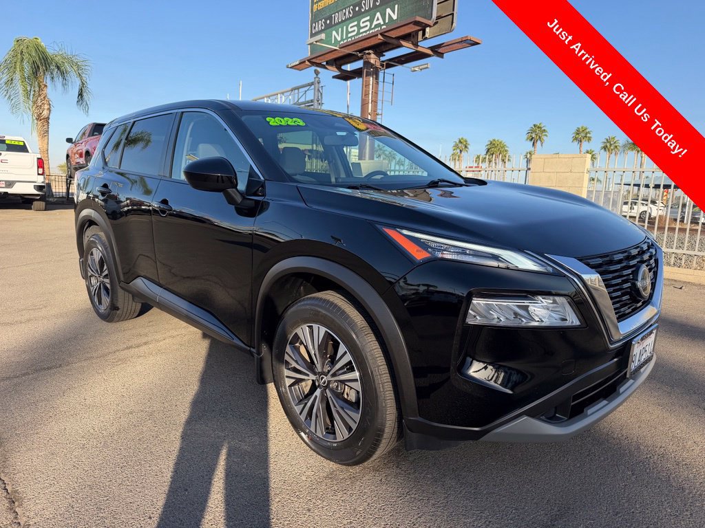 Used 2023 Nissan Rogue SV