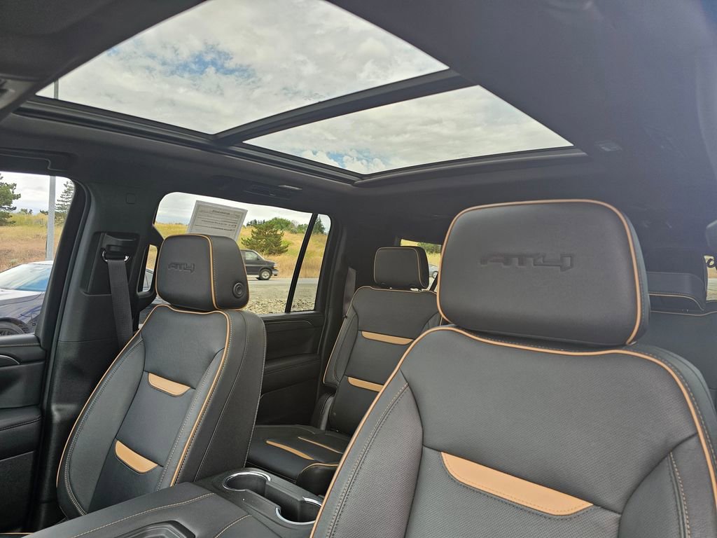 Certified 2023 GMC Yukon XL AT4 w/ AT4 Premium Plus Package AWD/4WD image 23
