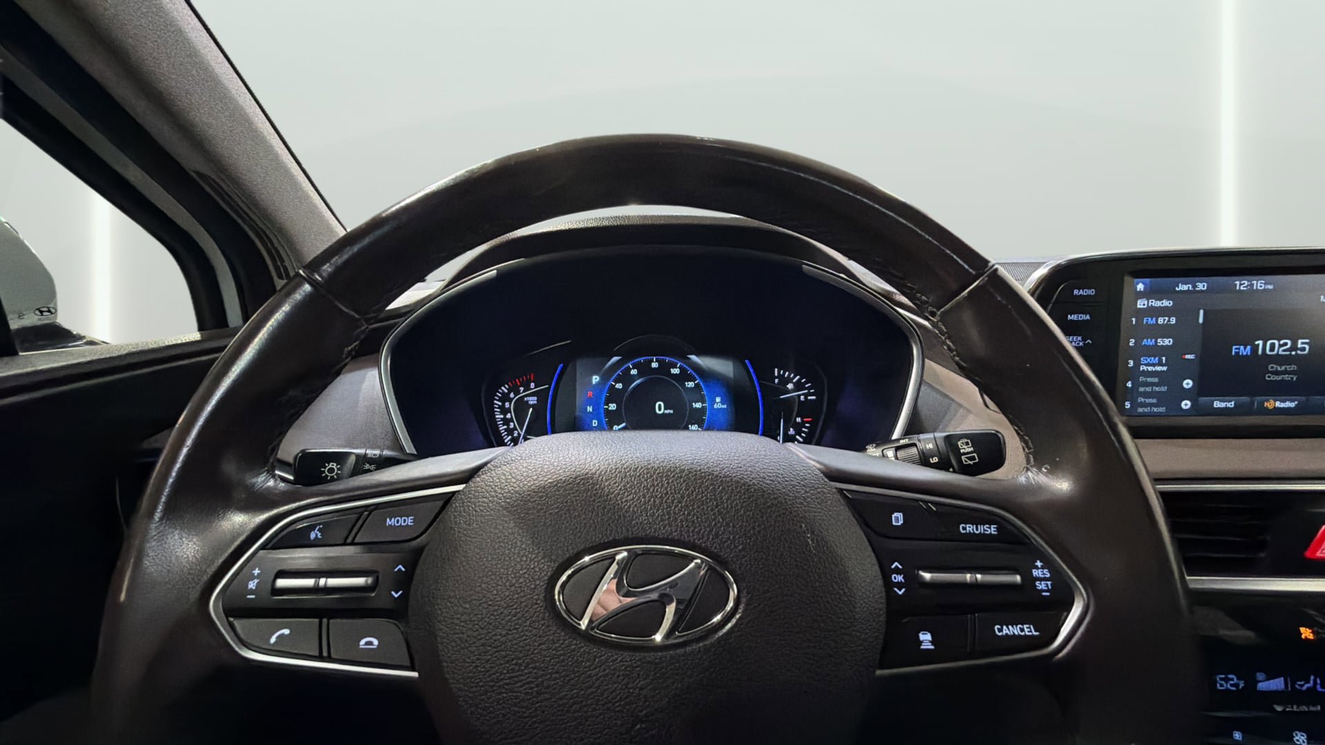Used 2019 Hyundai Santa Fe Limited w/ Cargo Package FWD image 30