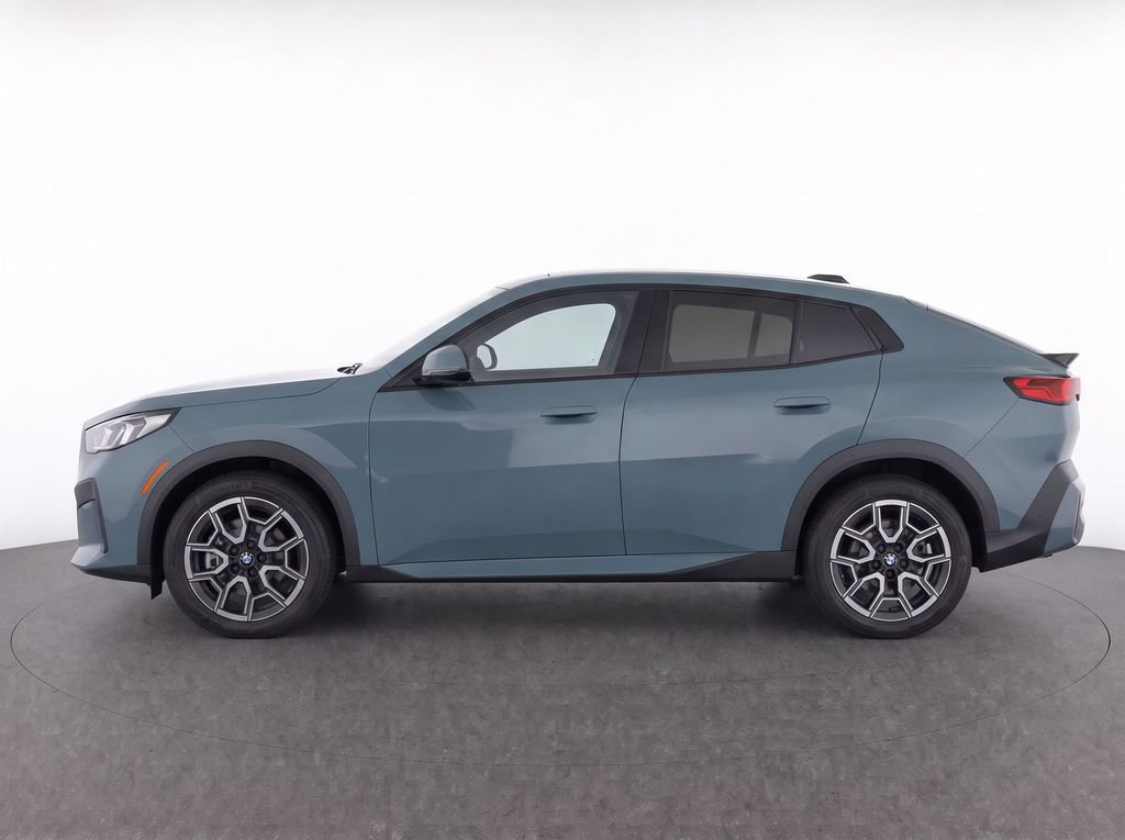 Certified 2026 BMW X2 xDrive28i AWD/4WD image 31
