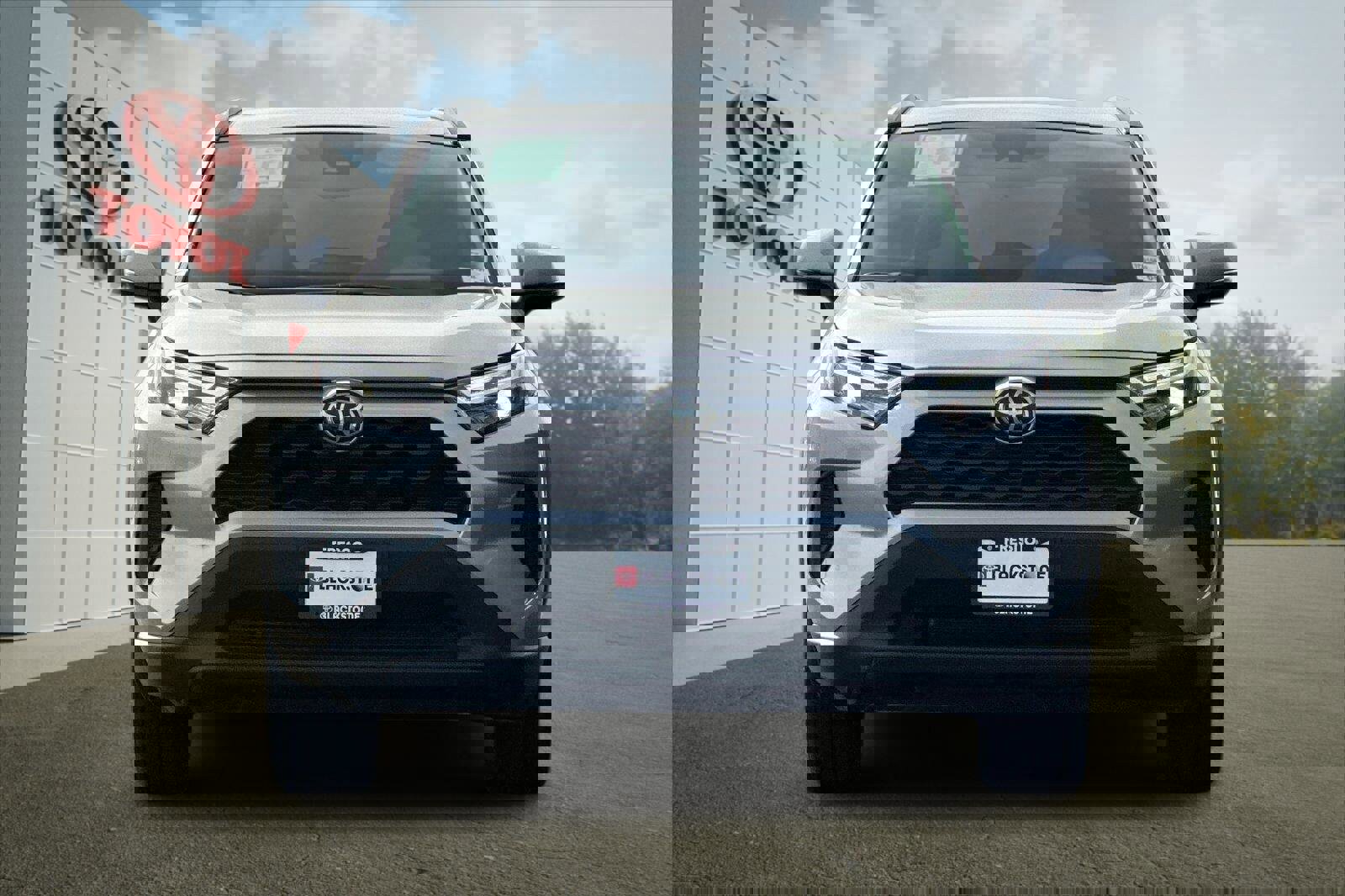 Certified 2025 Toyota RAV4 XLE image 8