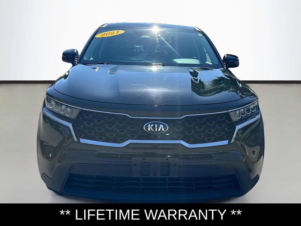 Used 2021 Kia Sorento LX AWD/4WD image 2