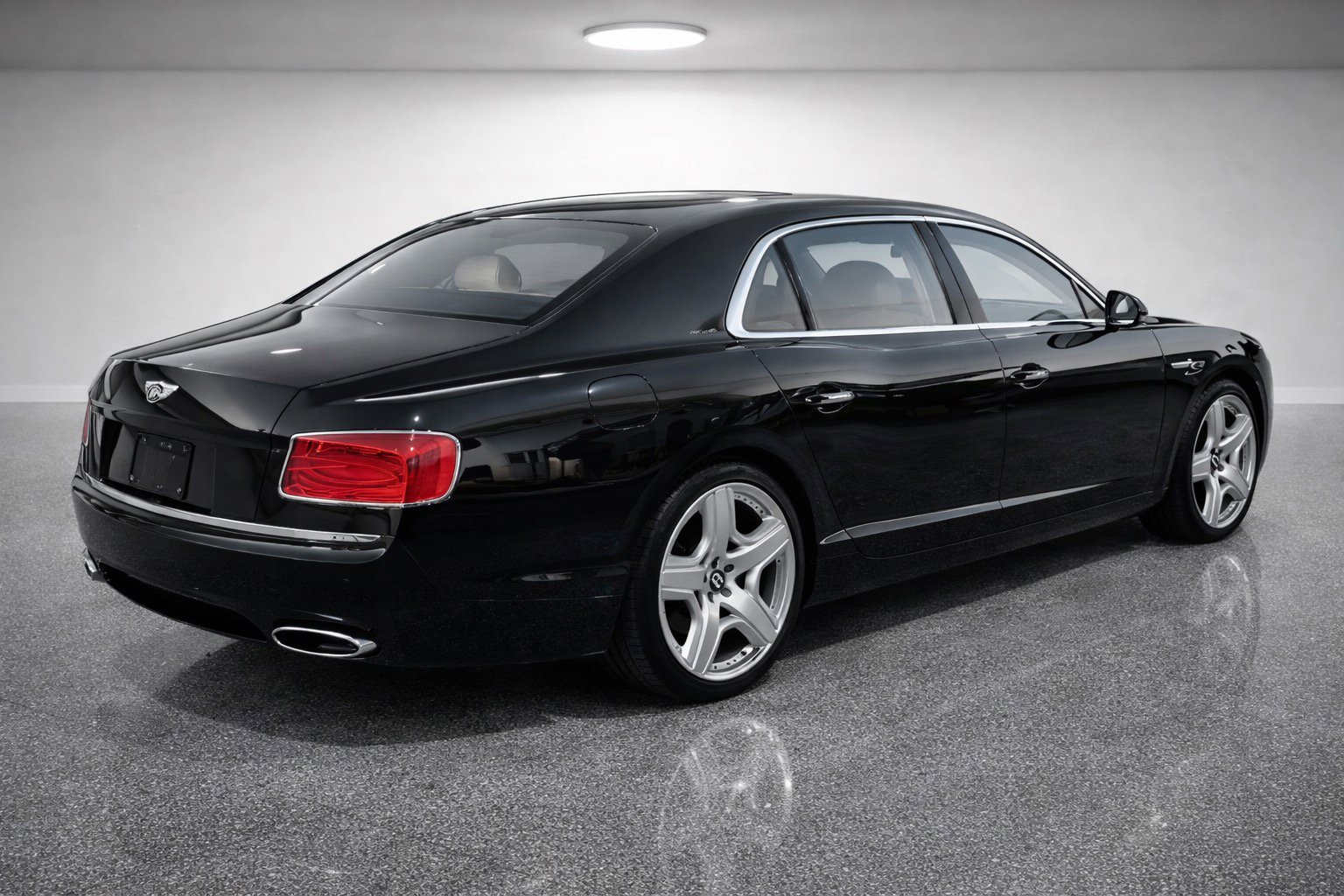 Used 2014 Bentley Flying Spur W12 AWD/4WD image 2