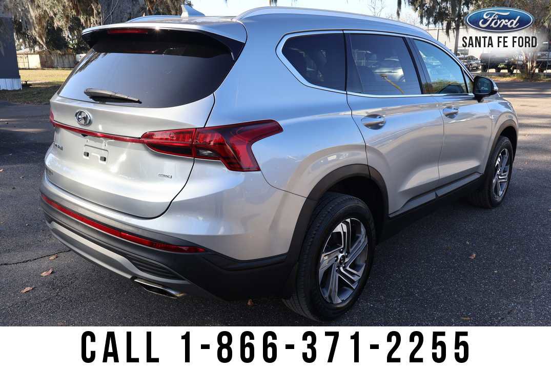 Used 2023 Hyundai Santa Fe SEL image 4