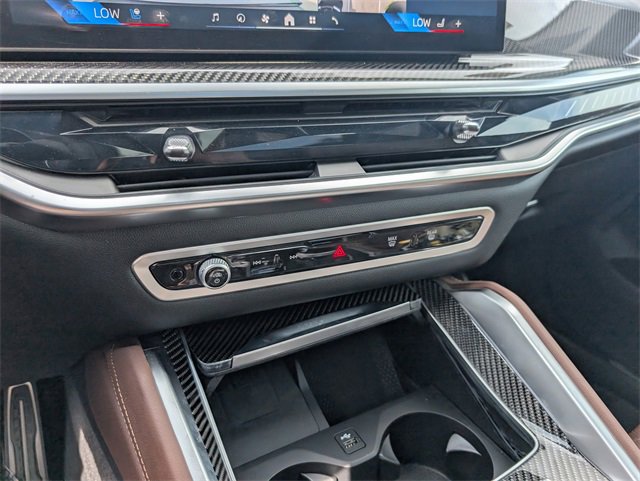 Used 2025 BMW X6 M60i w/ Executive Package image 26