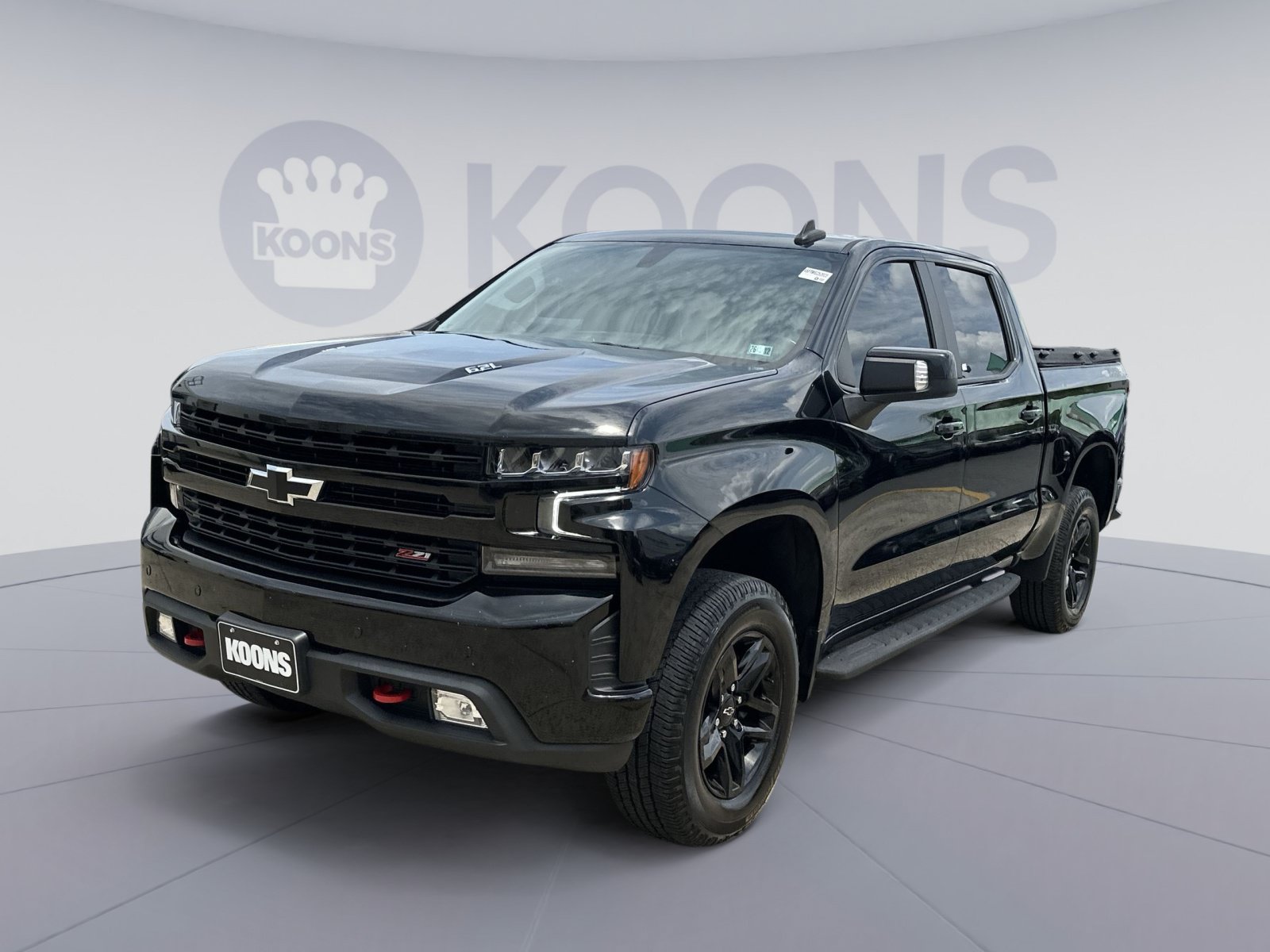 Used 2021 Chevrolet Silverado 1500 LT Trail Boss w/ Convenience Package II AWD/4WD image 1