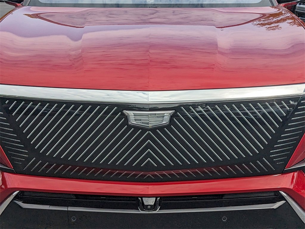 New 2026 Cadillac Vistiq Luxury w/ LPO, Floor Liner Package image 11