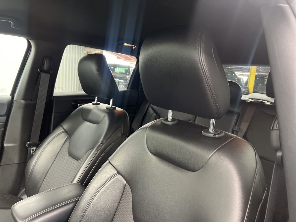 Used 2022 Jeep Compass Altitude image 17