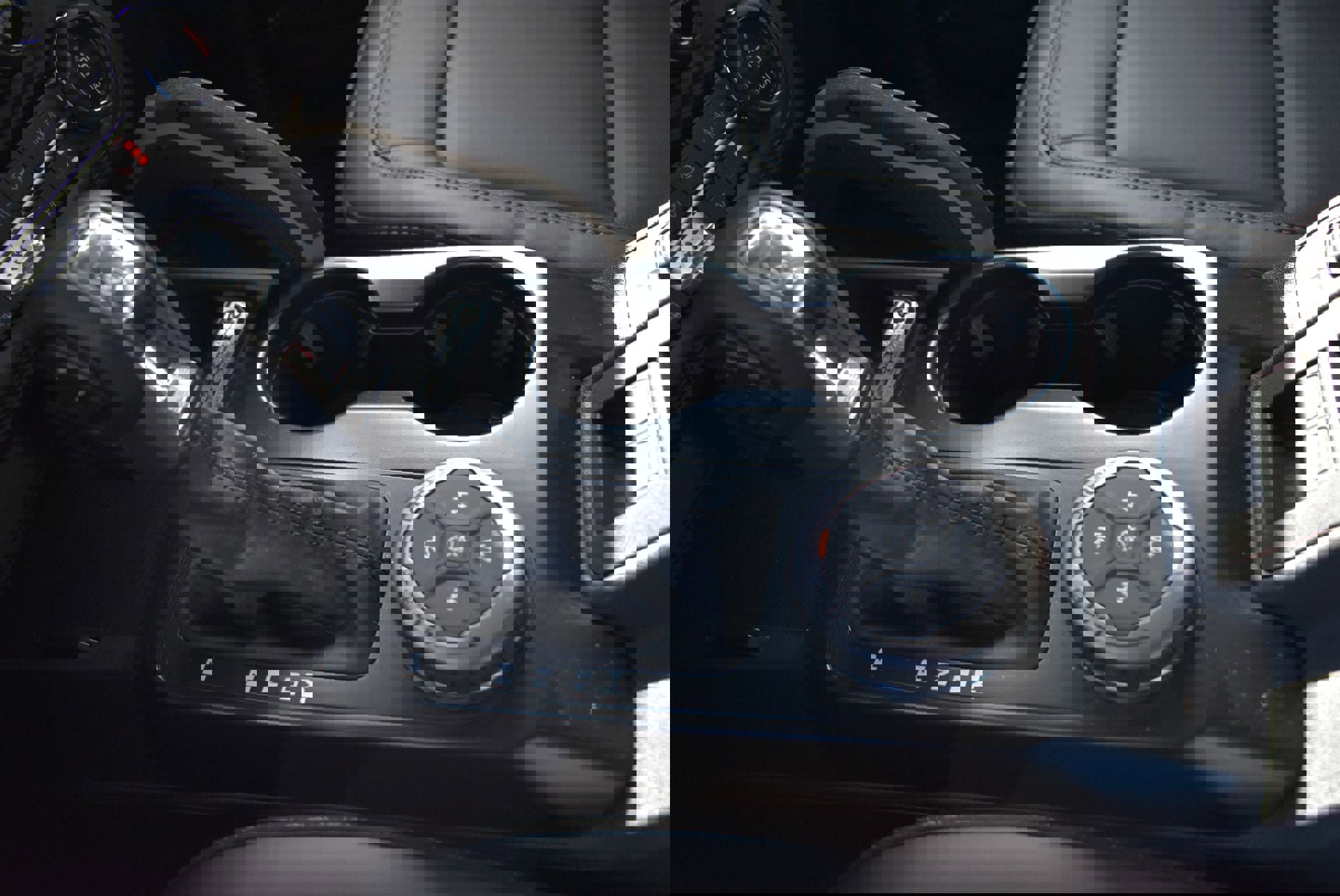 New 2025 Ford Bronco Badlands image 28