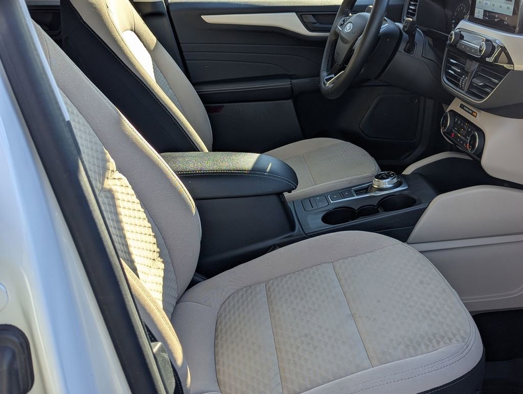 Used 2022 Ford Escape SE w/ Convenience Package image 26