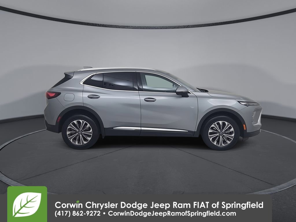 Used 2024 Buick Envision Preferred image 17