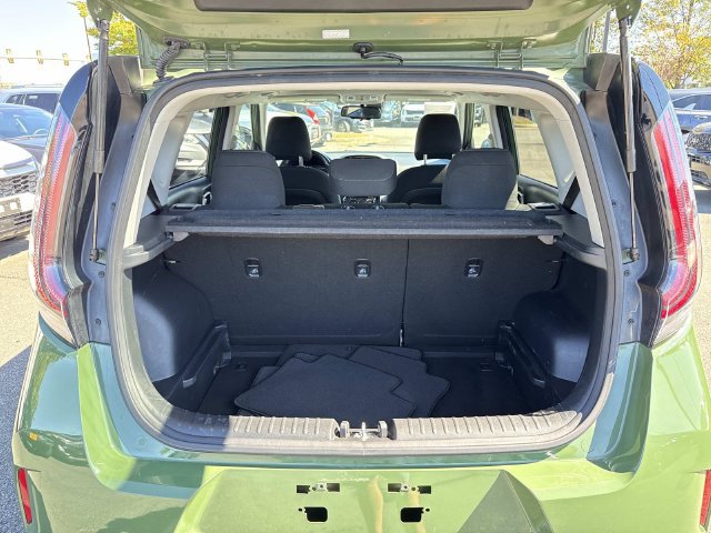 Used 2023 Kia Soul EX FWD image 12