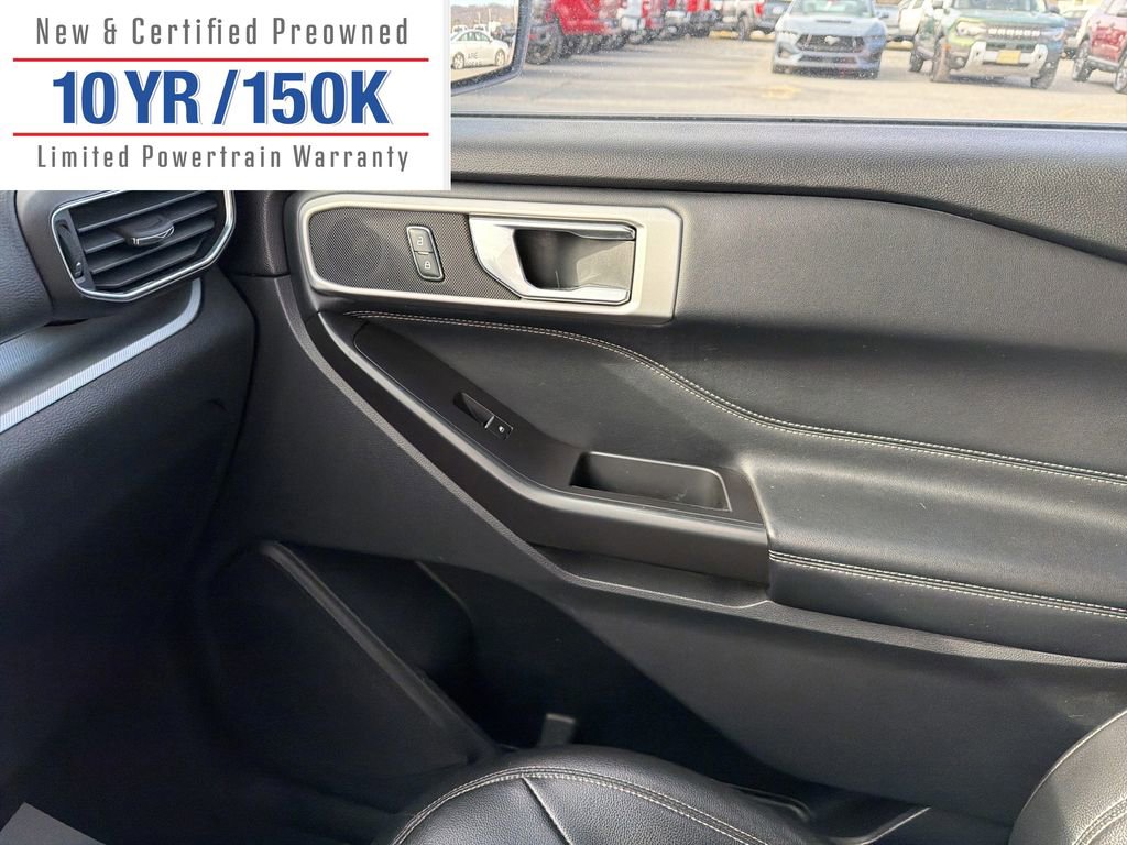 Used 2020 Ford Explorer XLT w/ Equipment Group 202A image 25