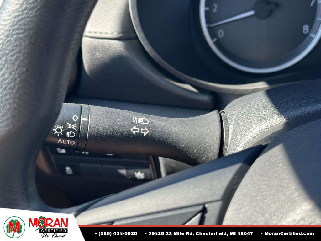 Used 2025 Nissan Versa S w/ Trunk Package FWD image 23