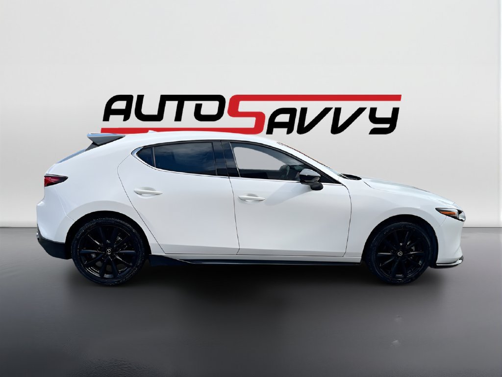 Used 2024 MAZDA MAZDA3 Hatchback w/ Appearance Package AWD/4WD image 8