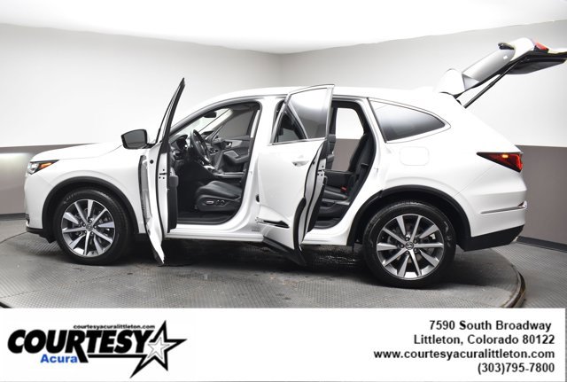 Certified 2025 Acura MDX SH-AWD w/ Technology Package image 49