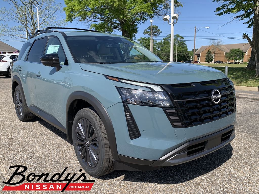 New 2026 Nissan Pathfinder SL