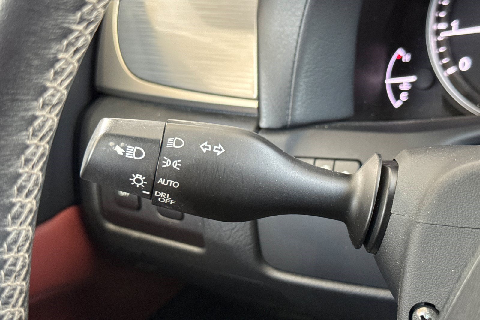 Used 2015 Lexus GS 350 w/ F Sport Package RWD image 32