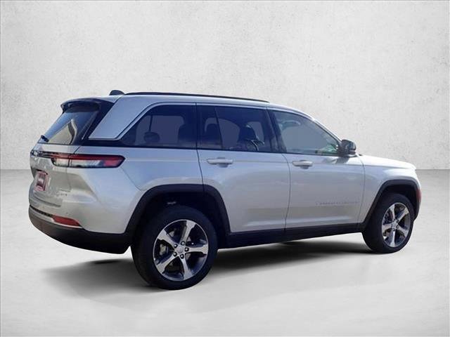 New 2026 Jeep Grand Cherokee Limited image 4