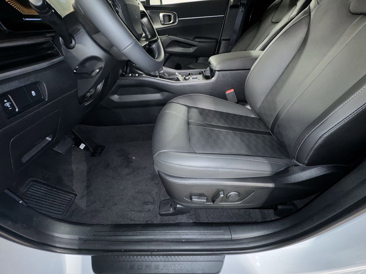 New 2026 Kia Sorento S image 15