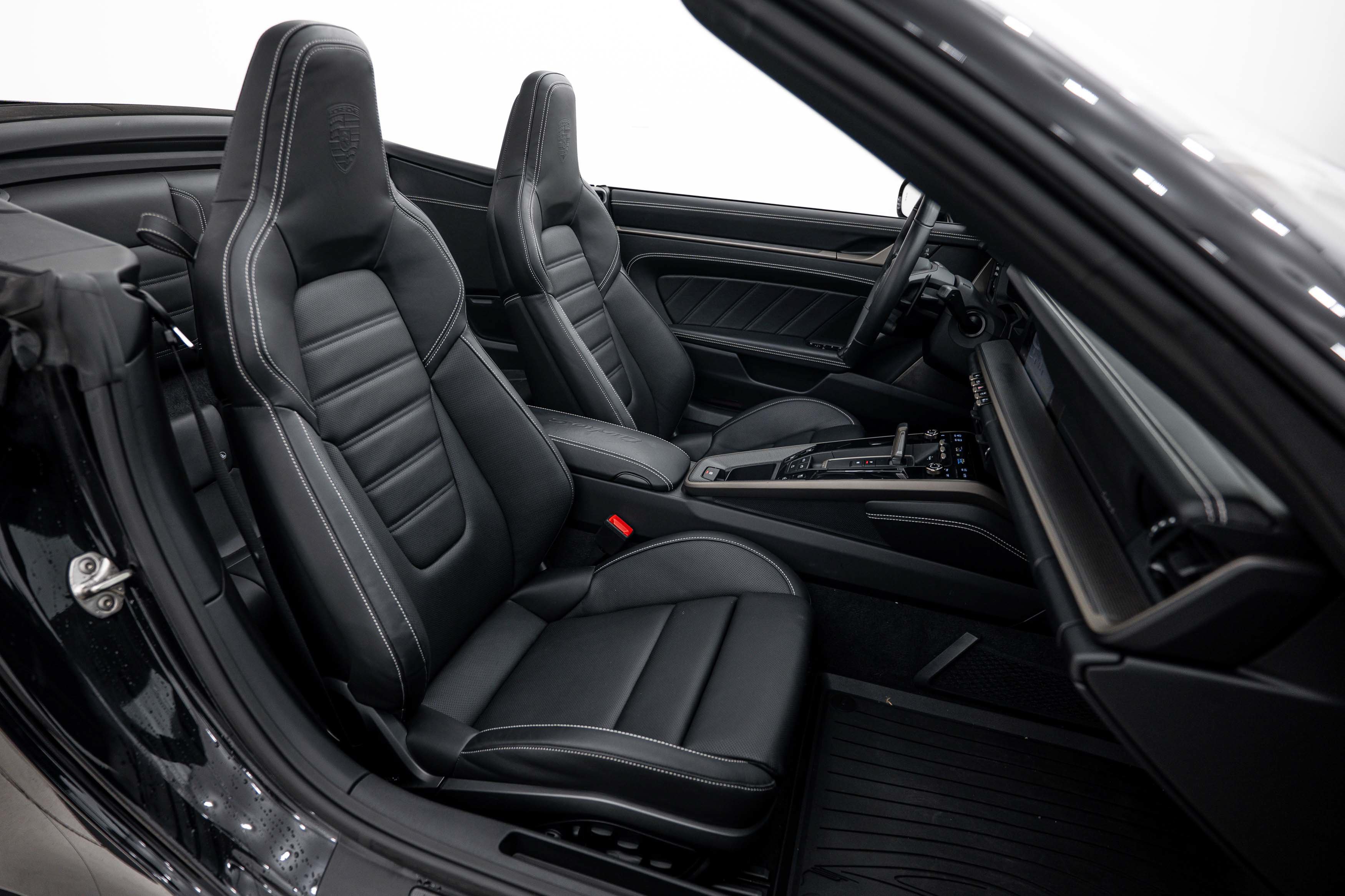 Certified 2026 Porsche 911 Turbo S AWD/4WD image 15