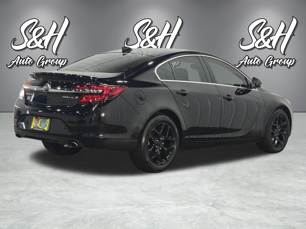 Used 2017 Buick Regal Sport Touring FWD image 18