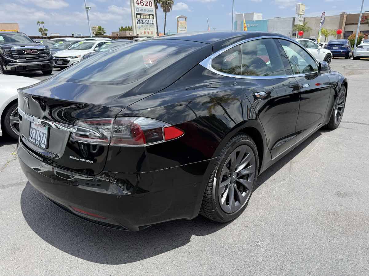 Used 2020 Tesla Model S AWD image 11