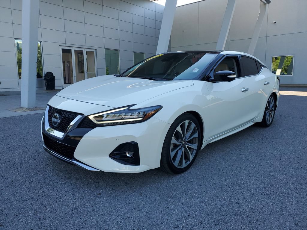 Certified 2023 Nissan Maxima Platinum w/ Sport Mat Group FWD image 2