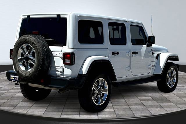 Used 2022 Jeep Wrangler Unlimited Sahara w/ Cold Weather Group AWD/4WD image 7