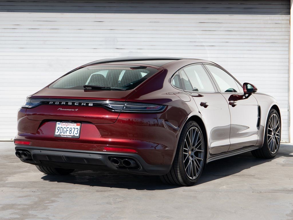 Used 2023 Porsche Panamera 4 Platinum Edition image 7