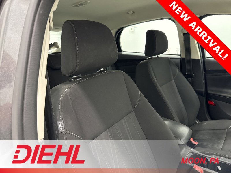 Used 2018 Ford Focus SE image 12