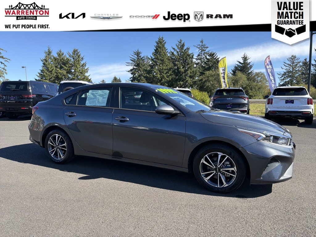 Used 2023 Kia Forte LXS FWD image 8