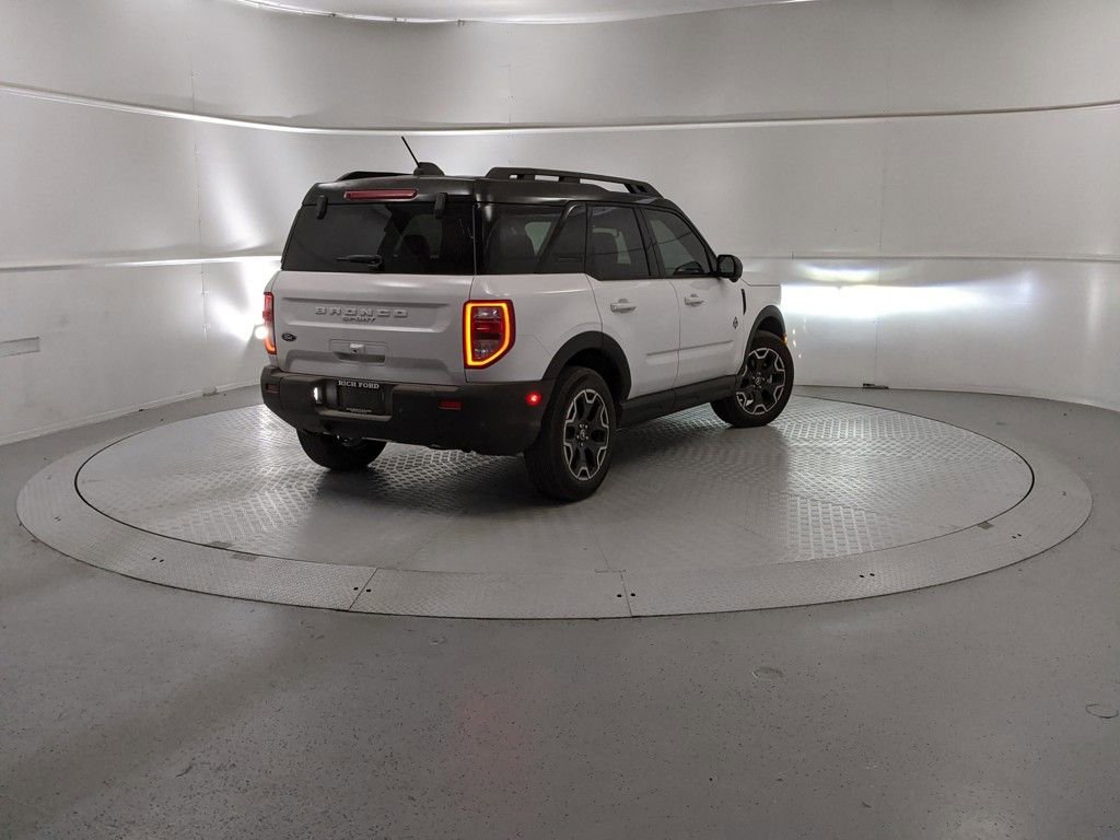 New 2025 Ford Bronco Sport Outer Banks w/ Outer Banks Tech Package+ image 3