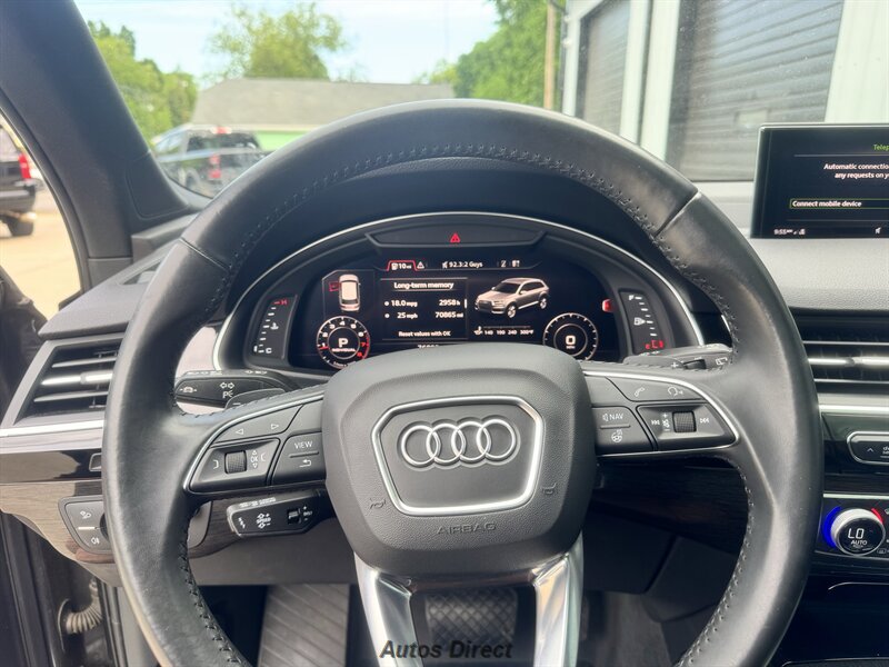 Used 2018 Audi Q7 3.0T Prestige w/ Prestige Package AWD/4WD image 42