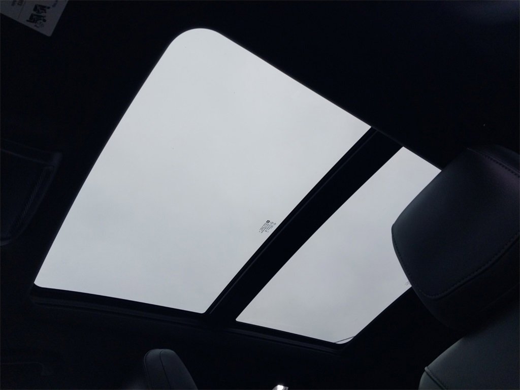 Used 2021 Cadillac XT6 Premium Luxury image 14