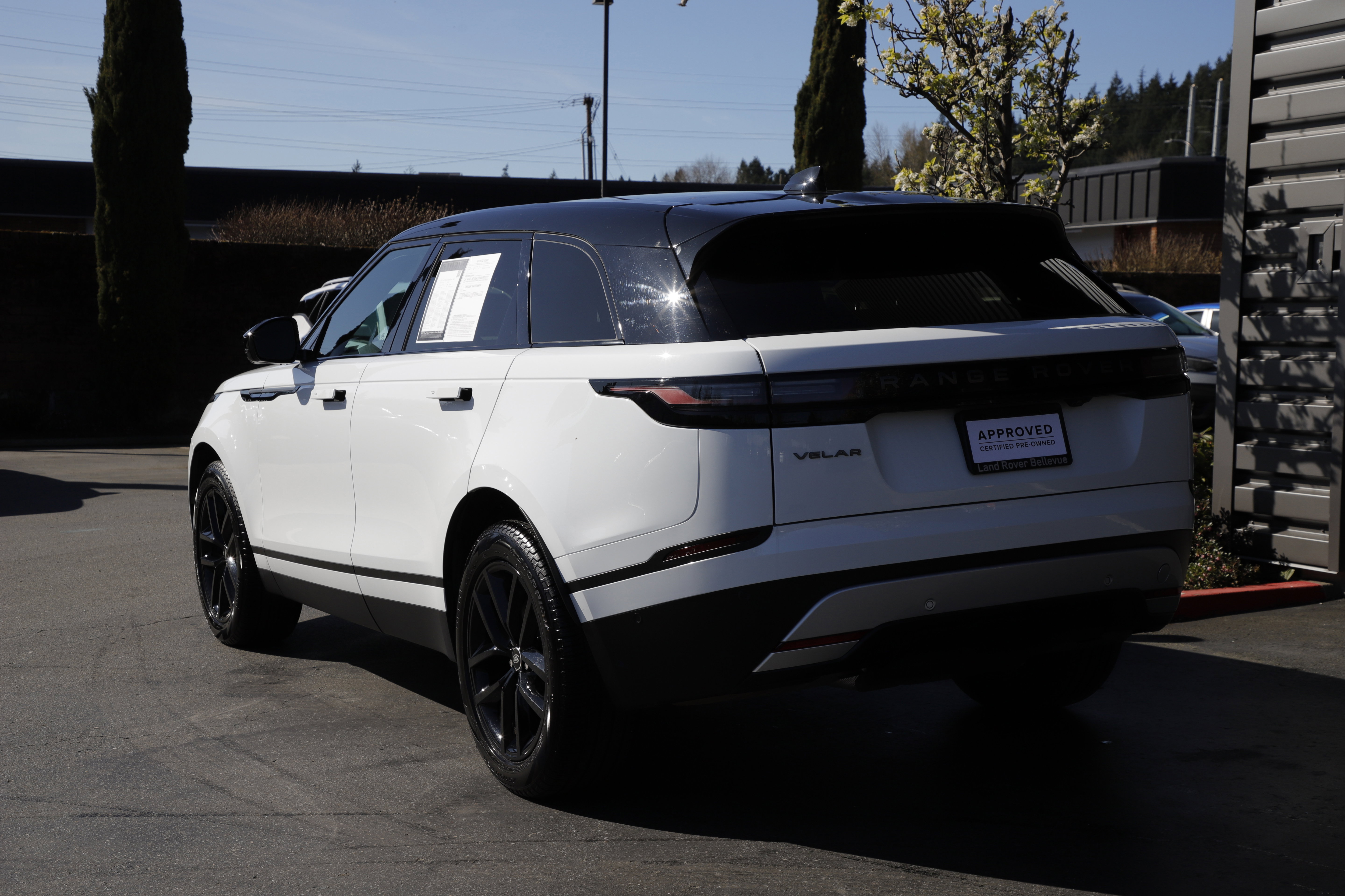 Certified 2026 Land Rover Range Rover Velar S AWD/4WD image 4