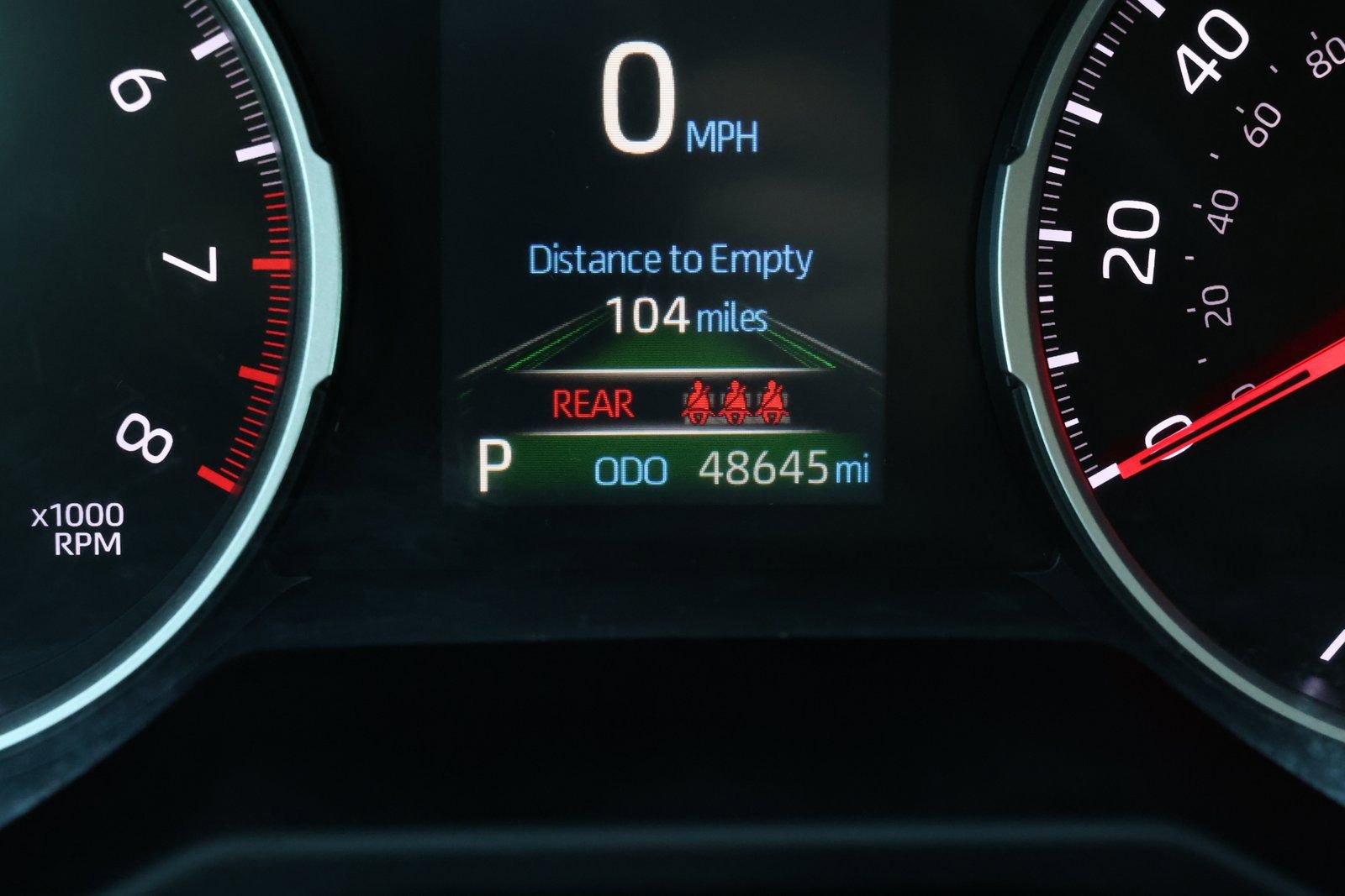 Used 2022 Toyota RAV4 LE image 4