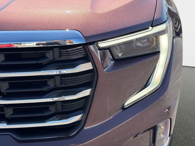 Used 2024 GMC Acadia Elevation w/ Luxury Package image 9