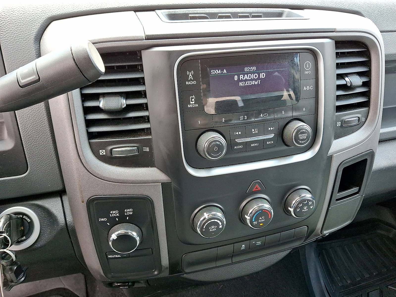 Used 2014 RAM 1500 Express AWD/4WD image 14
