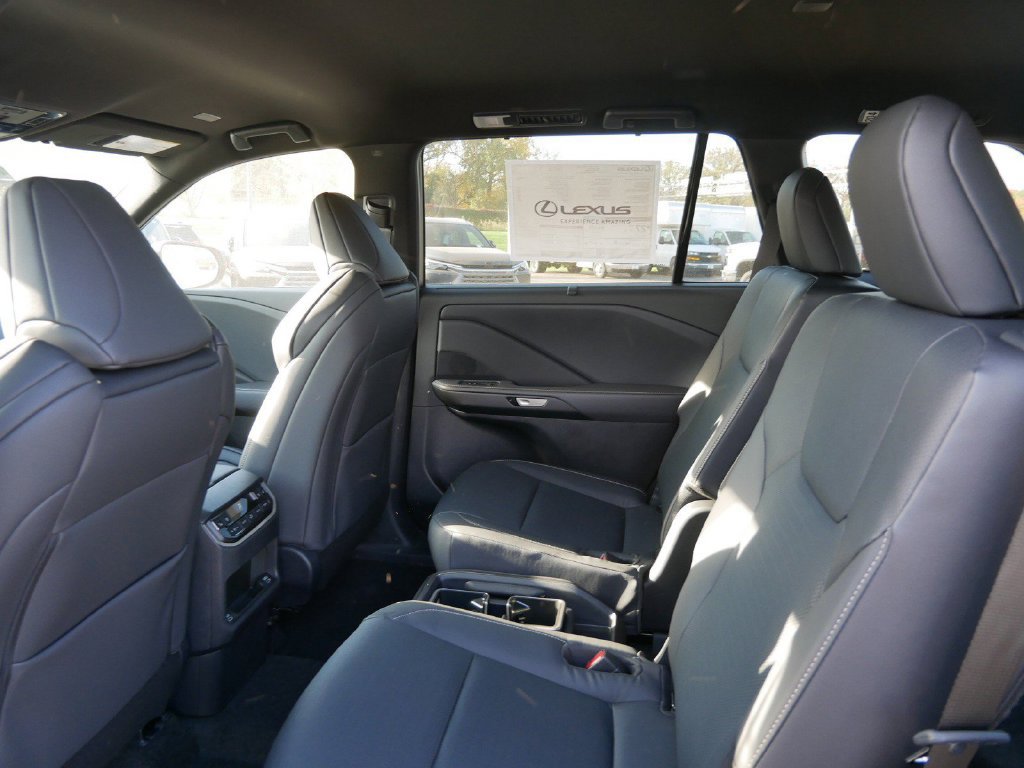 New 2026 Lexus TX 500h AWD w/ Technology Package image 11