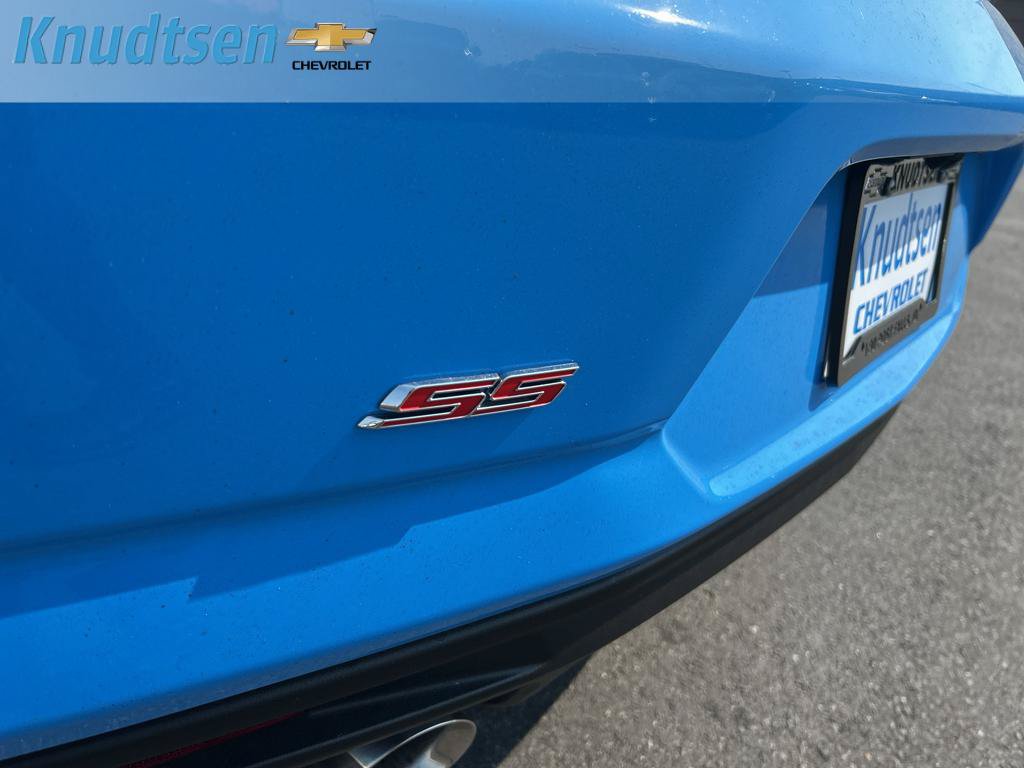 Certified 2023 Chevrolet Camaro SS RWD image 7