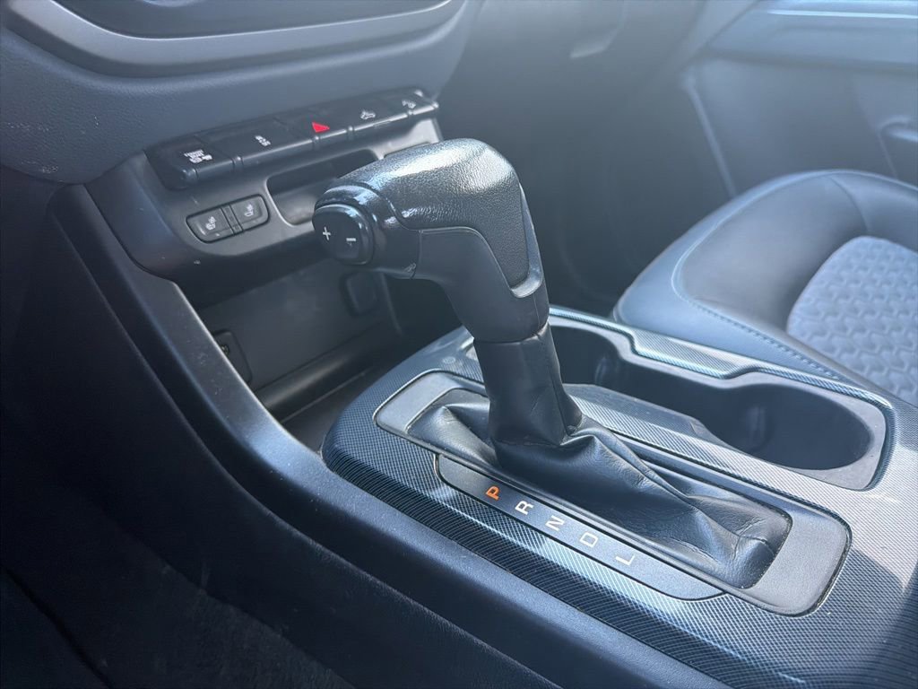 Used 2017 Chevrolet Colorado Z71 AWD/4WD image 21