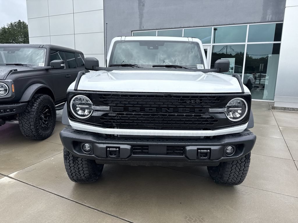 New 2025 Ford Bronco Big Bend w/ Black Diamond Package AWD/4WD image 2