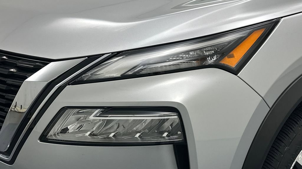 Certified 2023 Nissan Rogue SV w/ SV Premium Package image 22