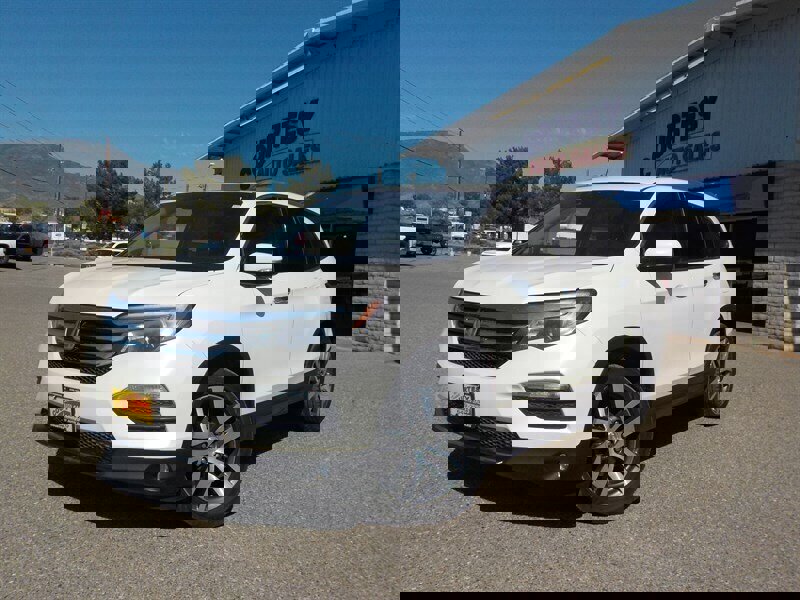 Used 2016 Honda Pilot Elite image 1