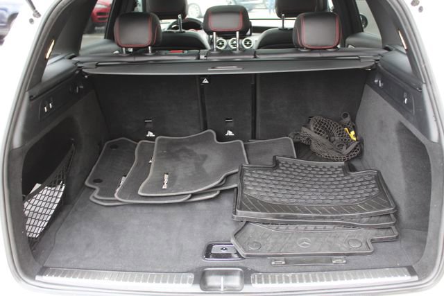 Used 2021 Mercedes-Benz GLC 43 AMG GLC 43 AMG image 25