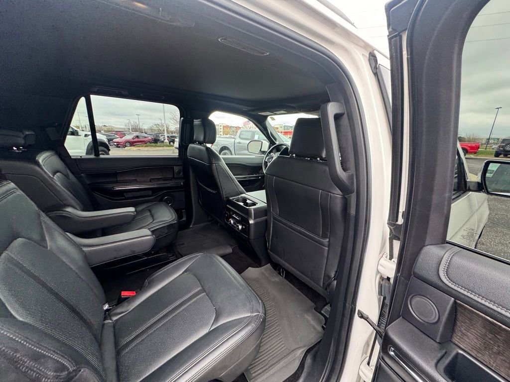 Used 2018 Ford Expedition Limited w/ Equipment Group 302A image 14