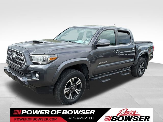 Used 2017 Toyota Tacoma TRD Sport AWD/4WD image 1