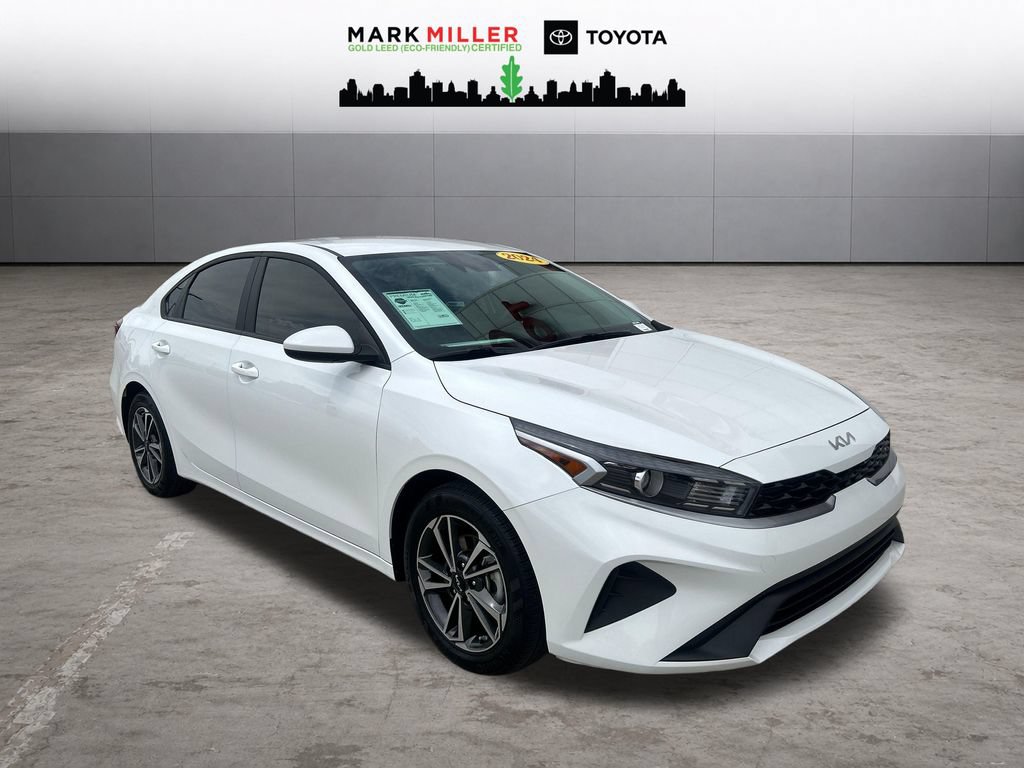 Used 2024 Kia Forte LXS FWD image 8
